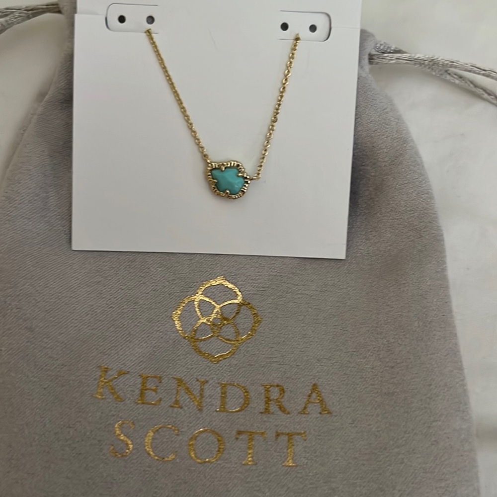 Kendra Scott Tessa small pendant turquoise necklace
